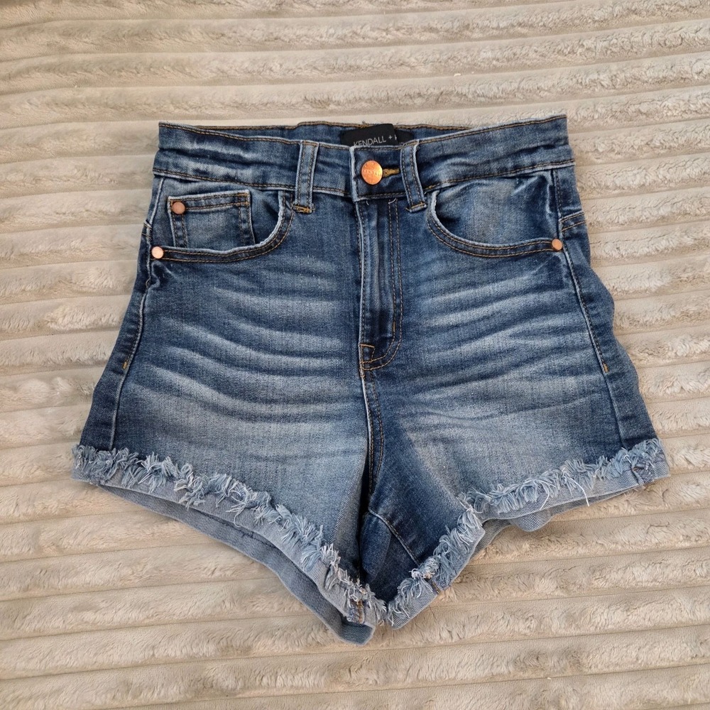 KENDALL + KYLIE Denim Shorts Size 3/26 High Rise Distressed Frayed Juniors
